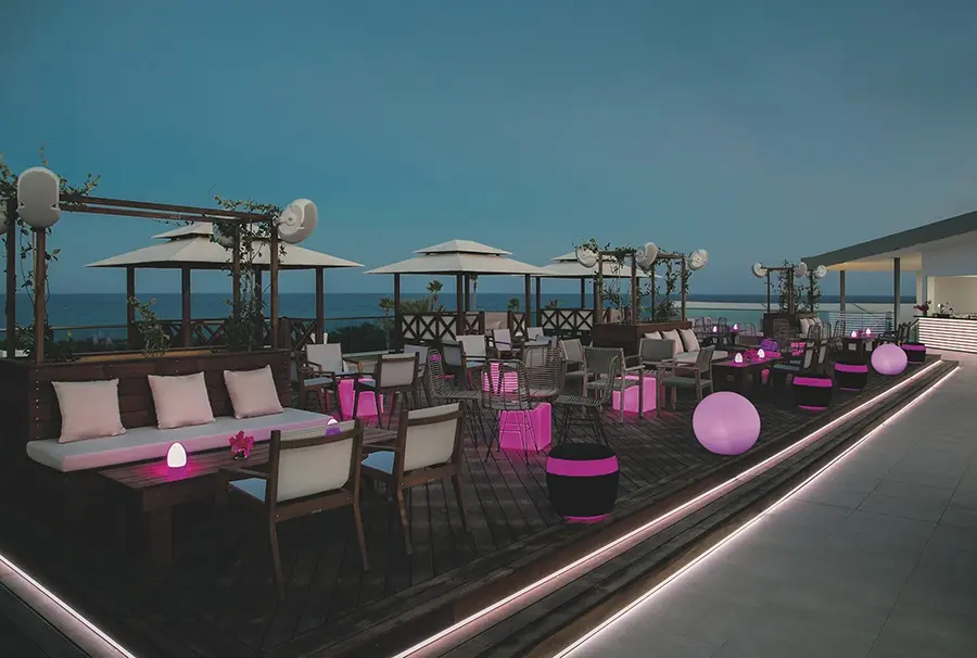 Asterias Beach Hotel gallery image 8