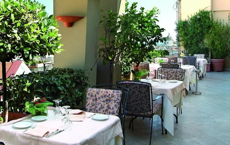 Palace Hotel gallery image 9