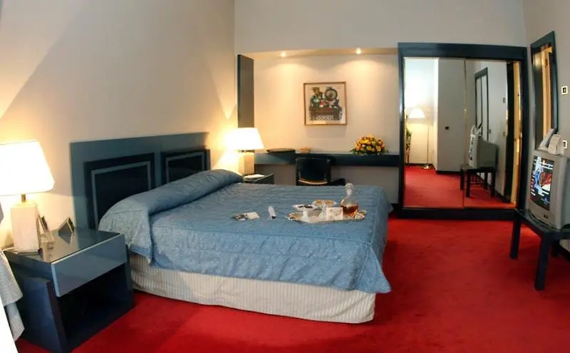 Palace Hotel gallery image 1