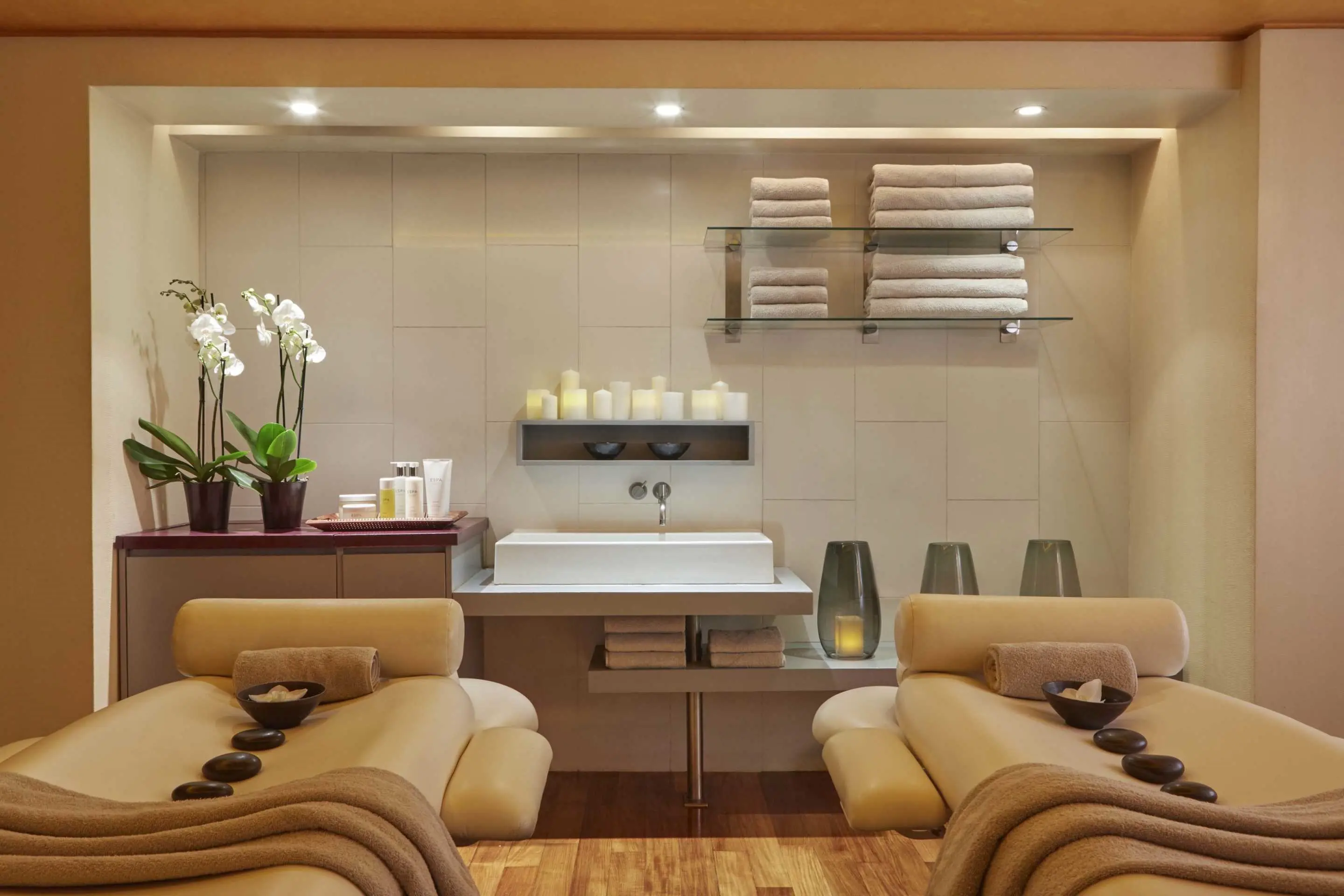 Grande Bretagne Hotel gallery image 2