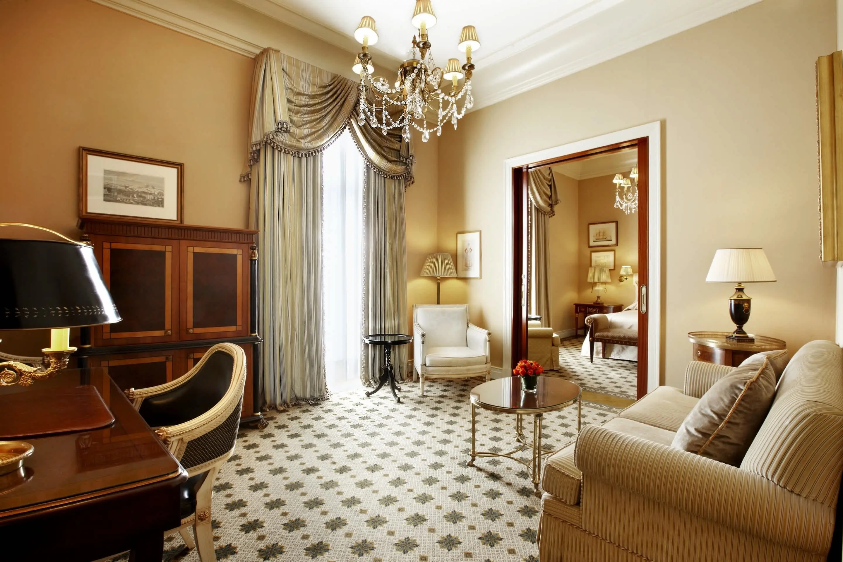 Grande Bretagne Hotel gallery image 7