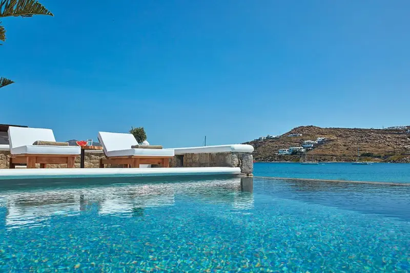 Mykonos Waves gallery image 2