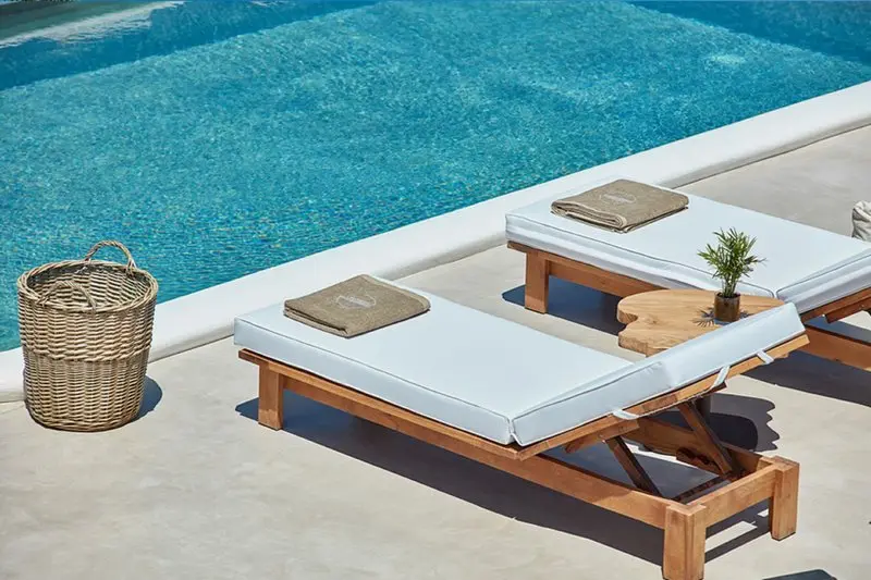 Mykonos Waves gallery image 3