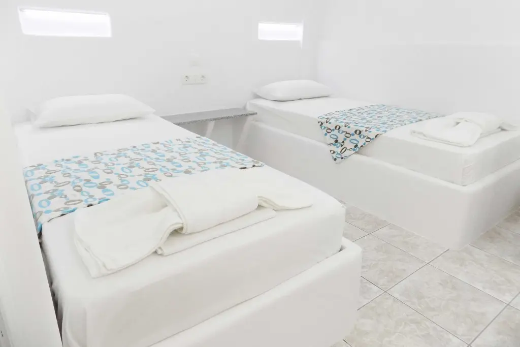 Anemos Studio Apartments gallery image 8