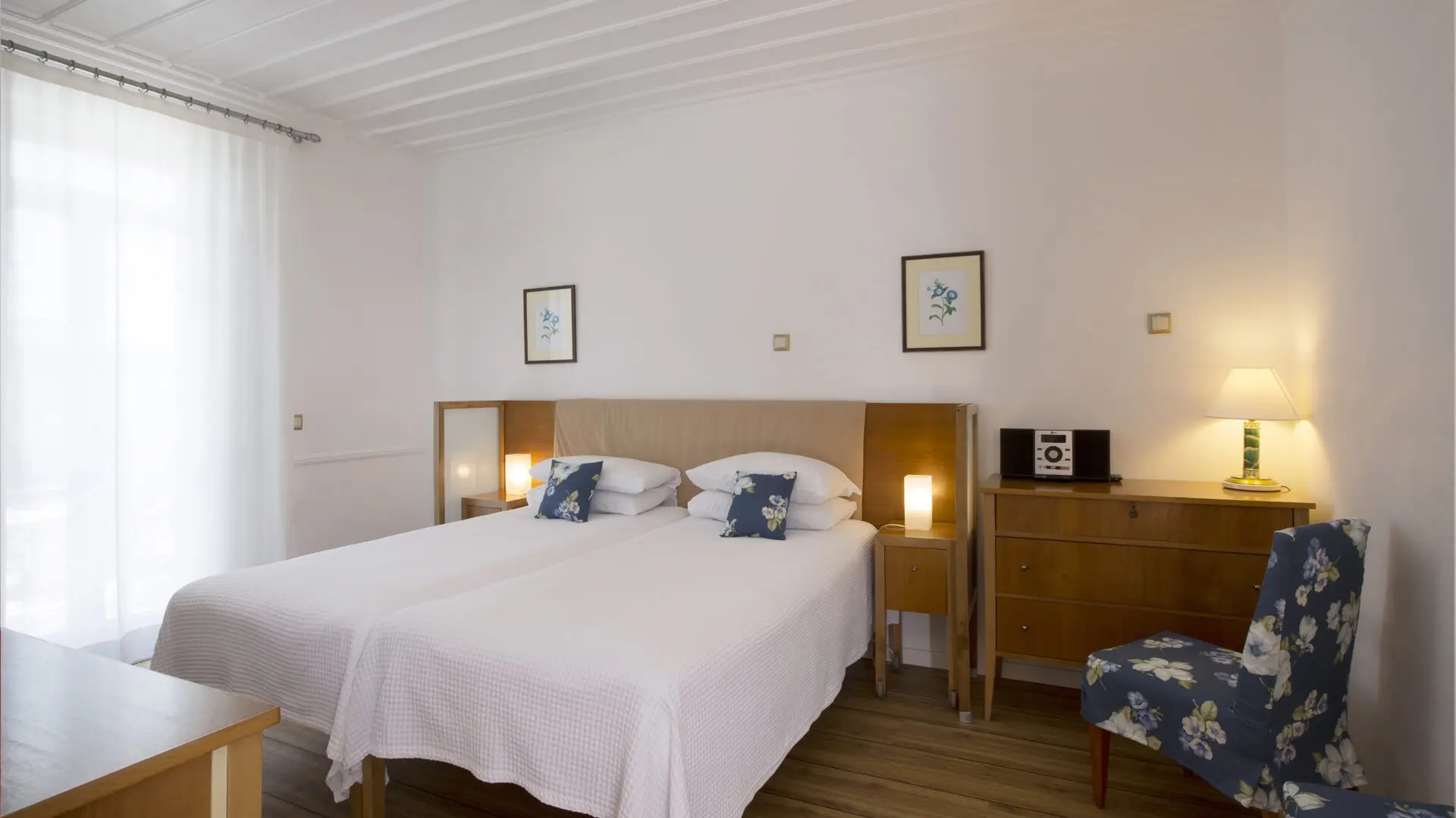 Dorion Hotel gallery image 11