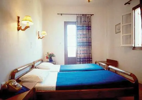 Kamari Hotel gallery image 7