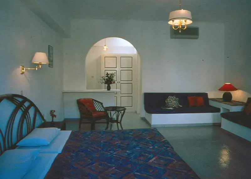 Kamari Hotel gallery image 8