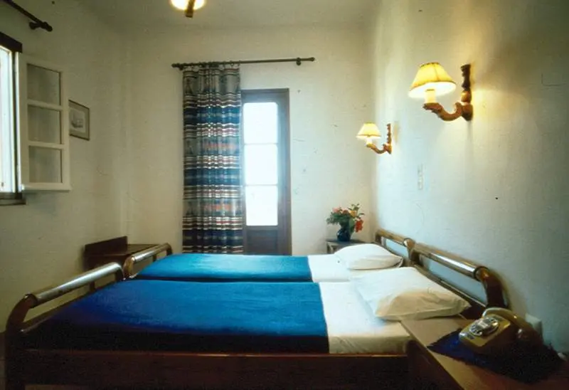 Kamari Hotel gallery image 9