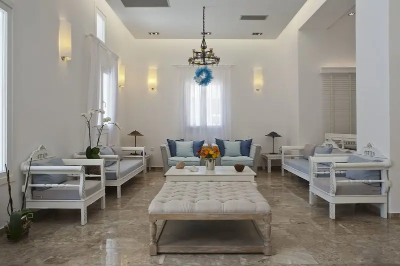 Kamari Hotel gallery image 17