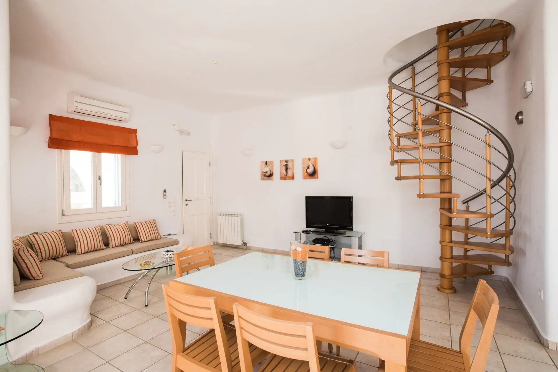 Villa Nireas gallery image 4