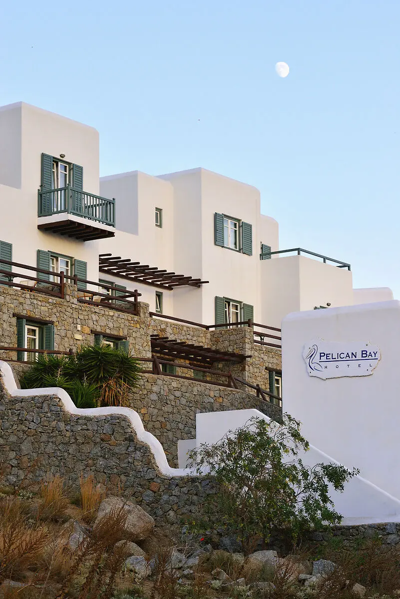 Pelican Bay Art Hotel gallery image 5