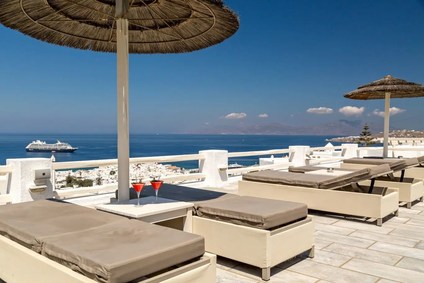 Alkyon Hotel gallery image 12