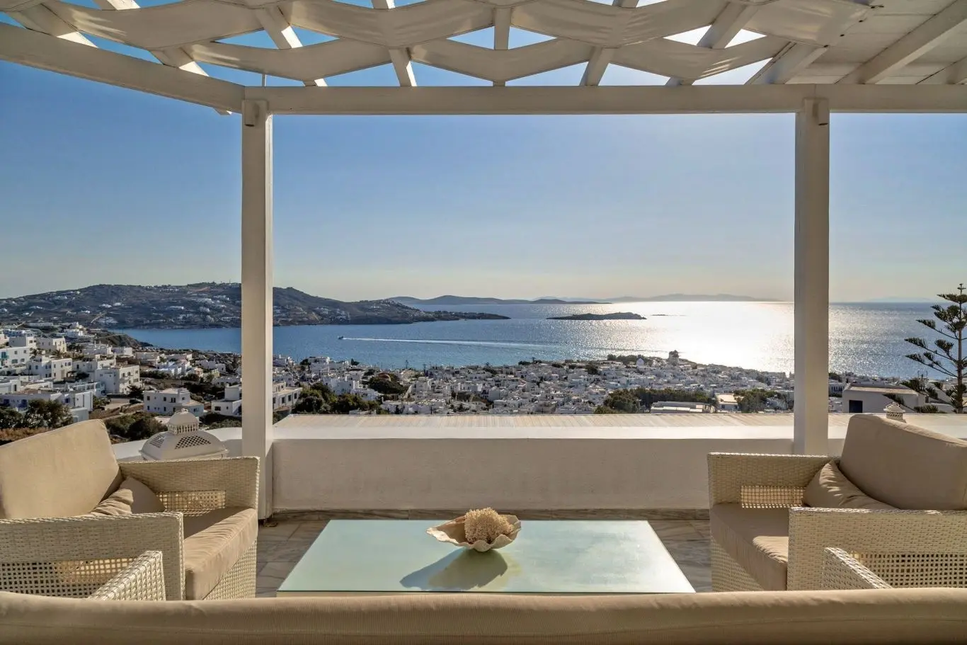 Alkyon Hotel gallery image 2