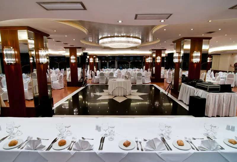 Oasis Hotel gallery image 7