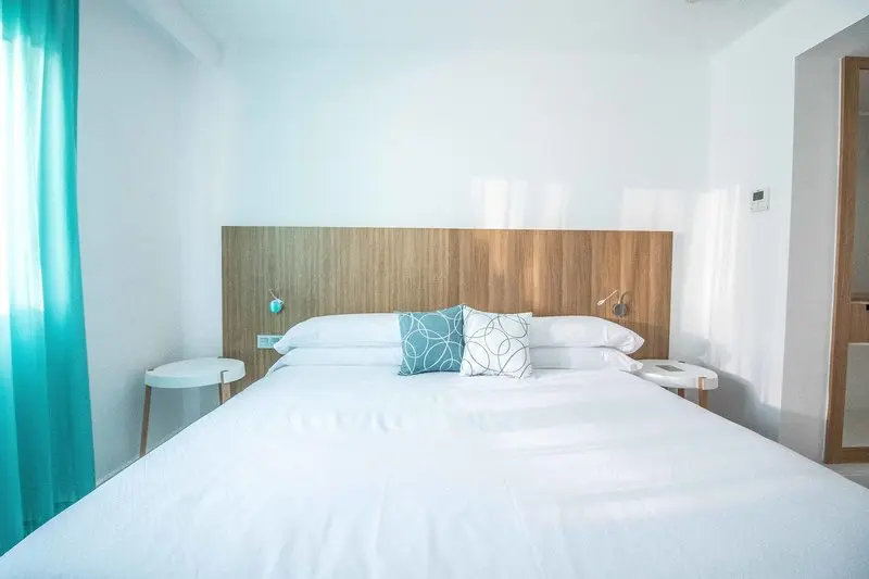 Guinate Club Apartments gallery image 12