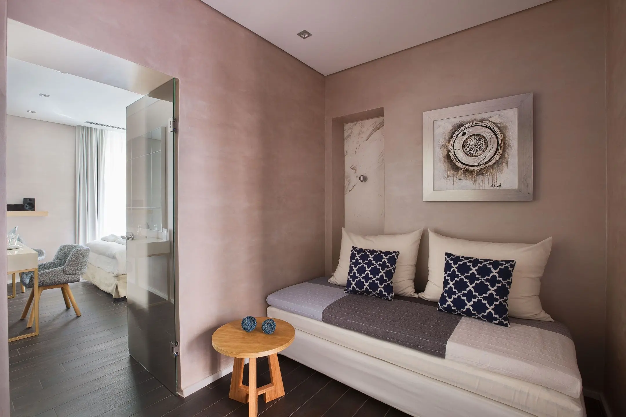 Consolato Boutique gallery image 5
