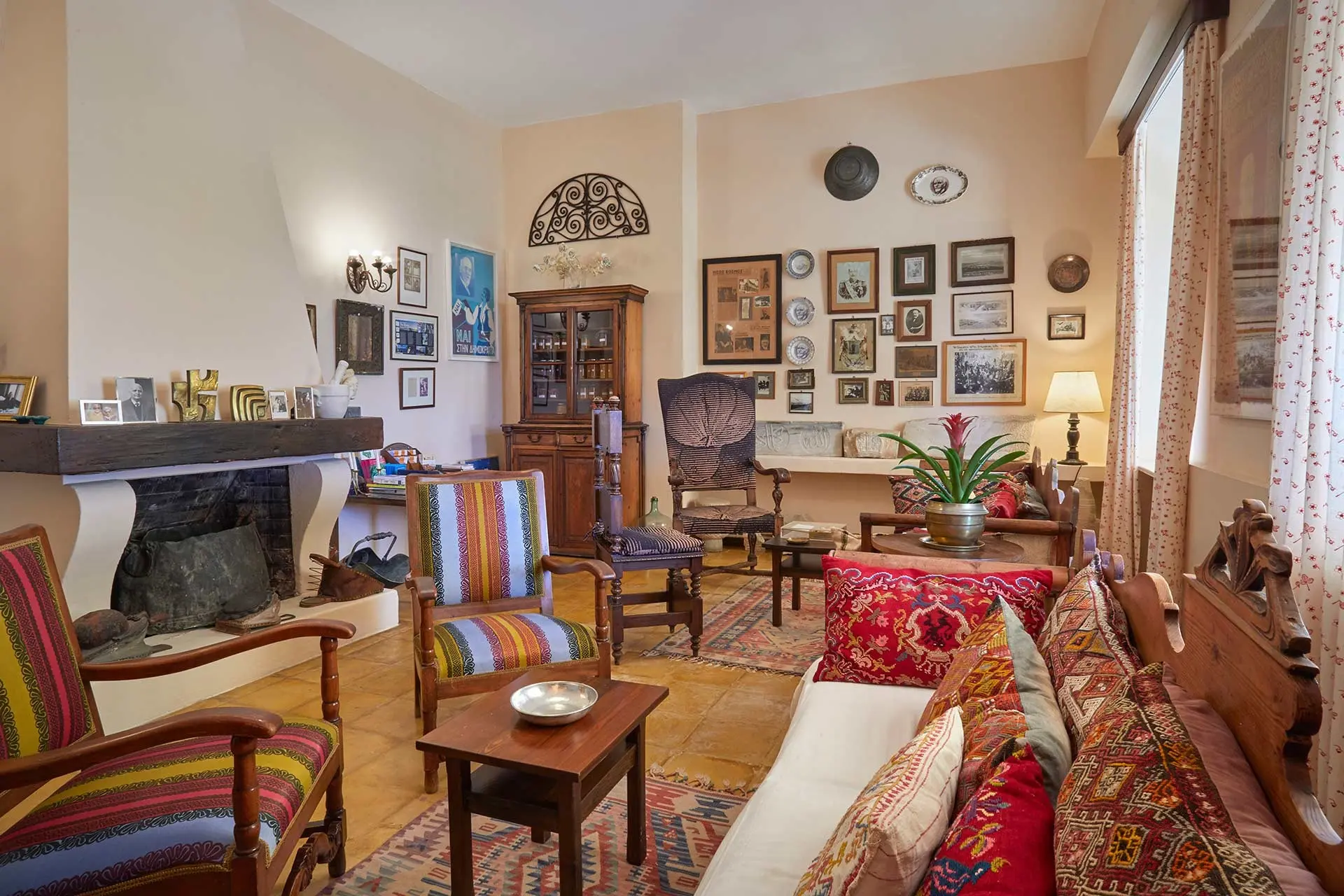 Doma Hotel gallery image 2