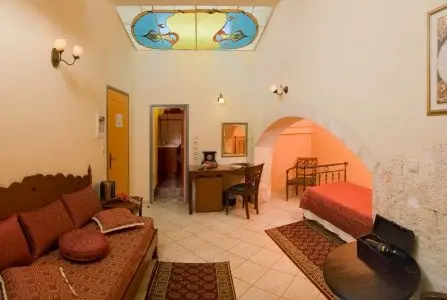 Belmondo Hotel gallery image 4