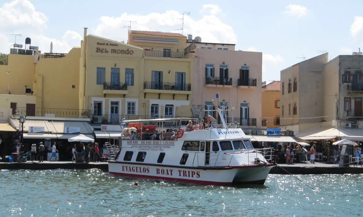 Belmondo Hotel