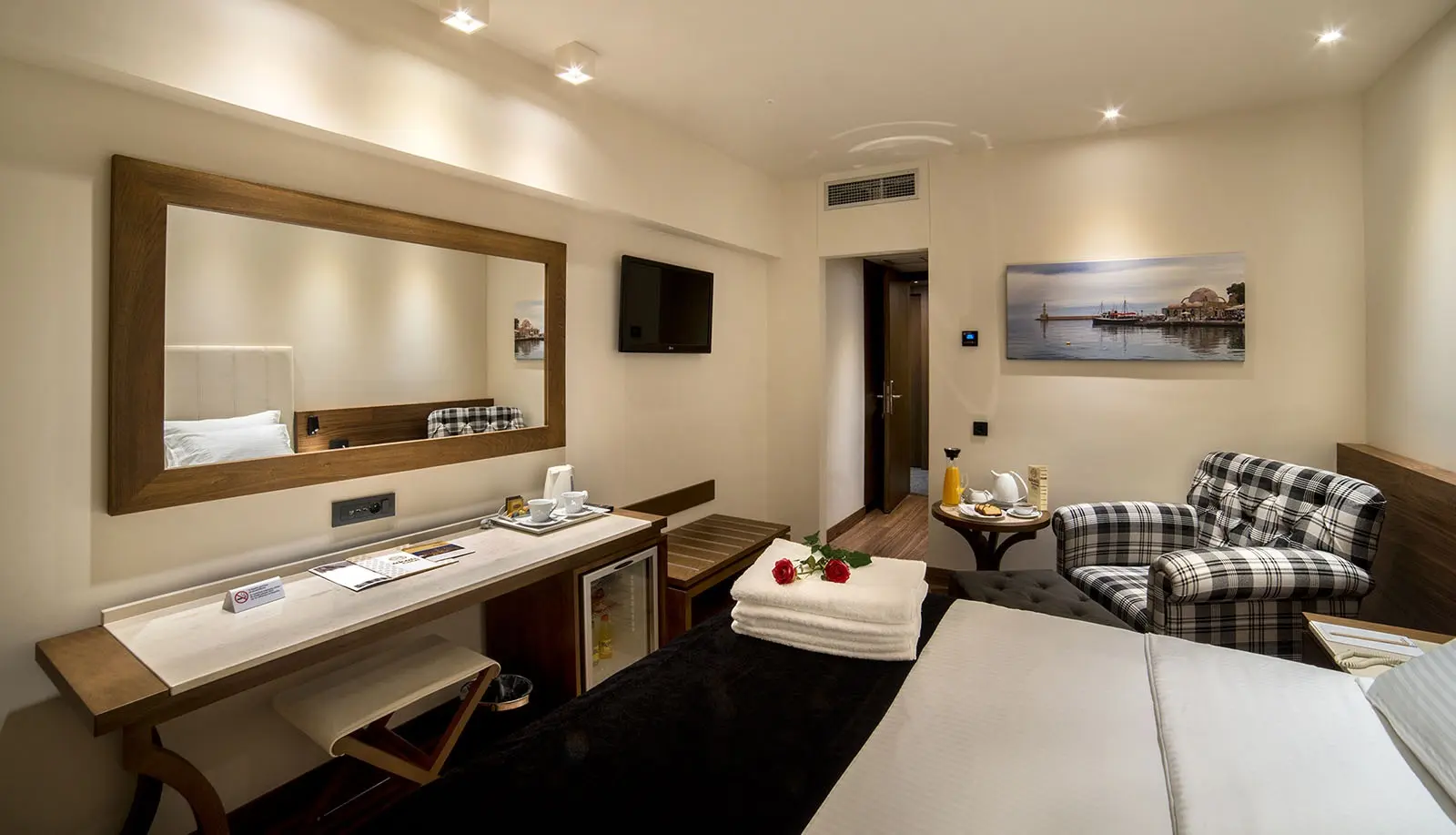 Akali Hotel gallery image 10