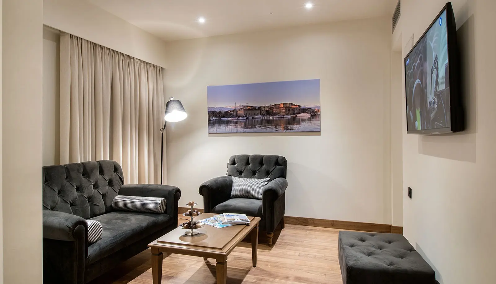 Akali Hotel gallery image 11