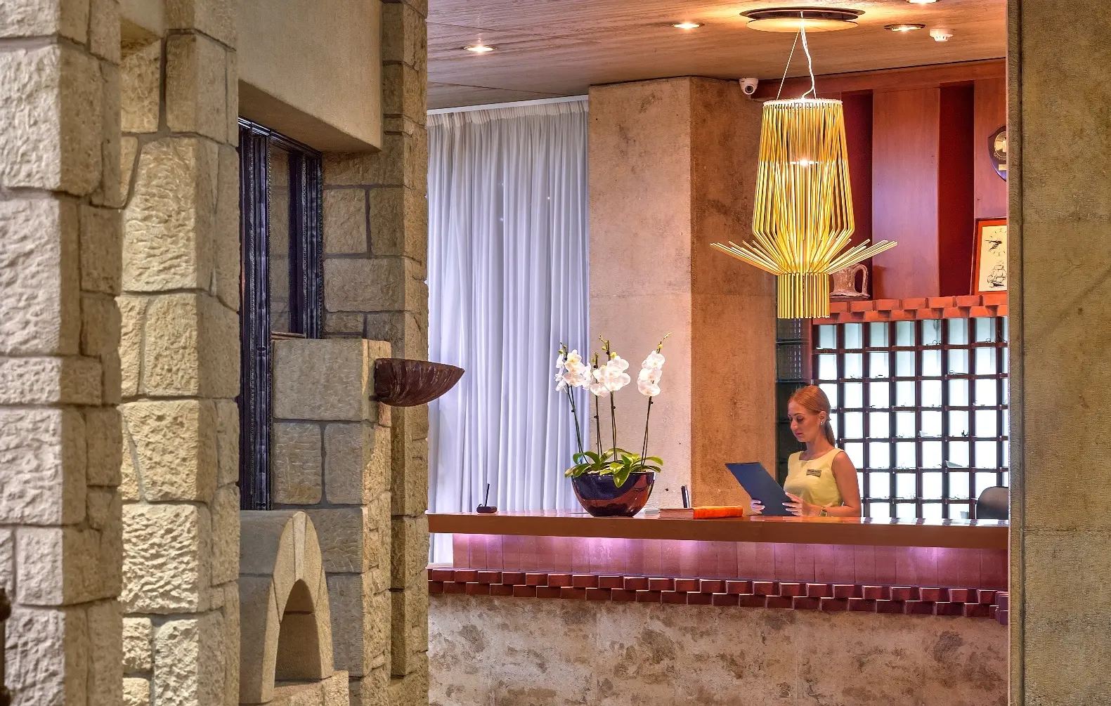 Akali Hotel gallery image 4