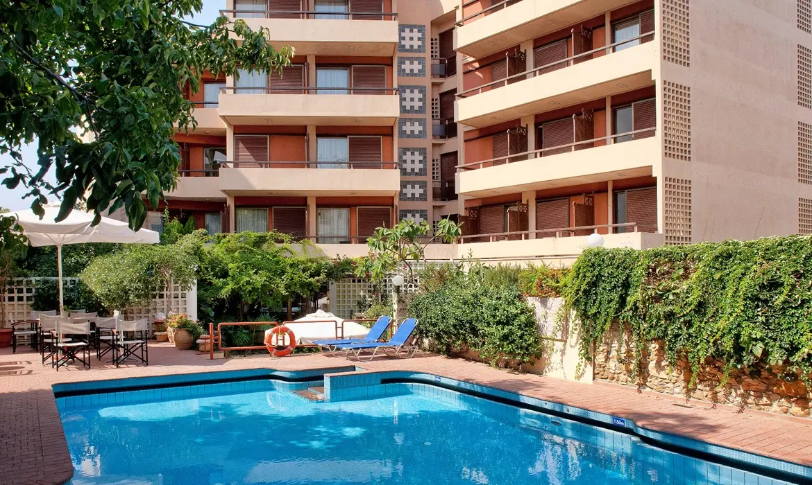 Akali Hotel