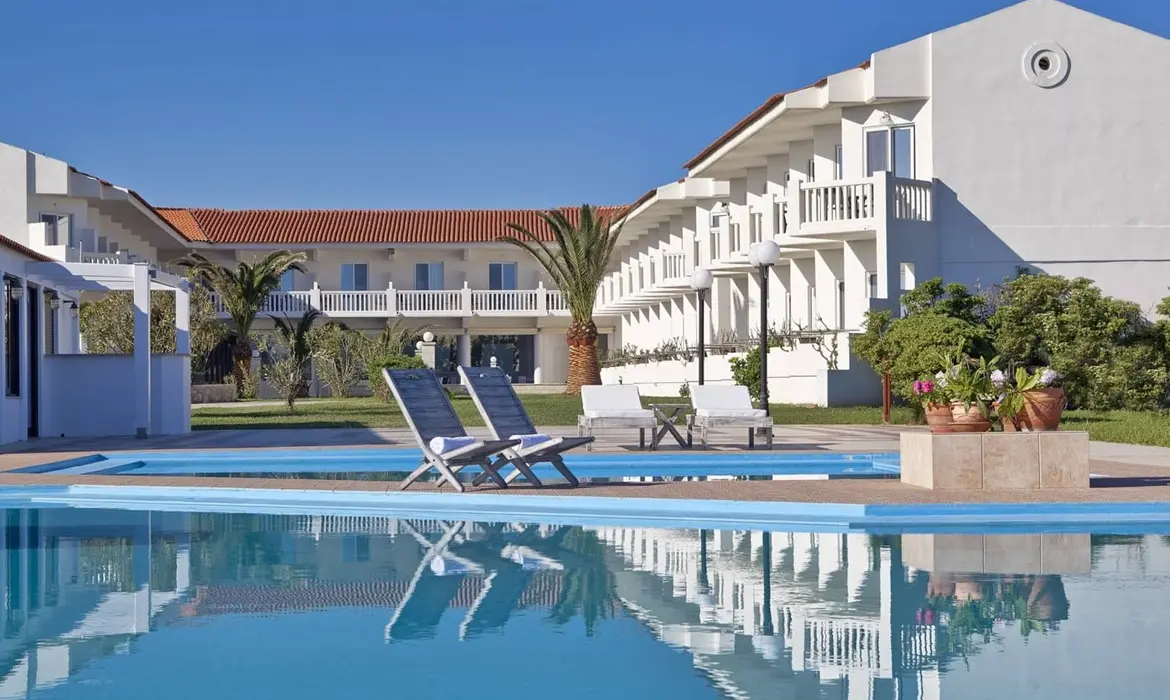 Mrs Chryssana Beach Hotel