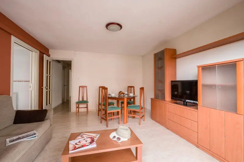California Apartments gallery image 11