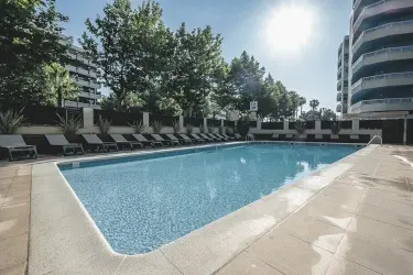California Apartments