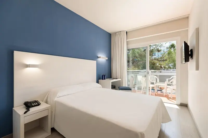 Oasis Park Hotel gallery image 12