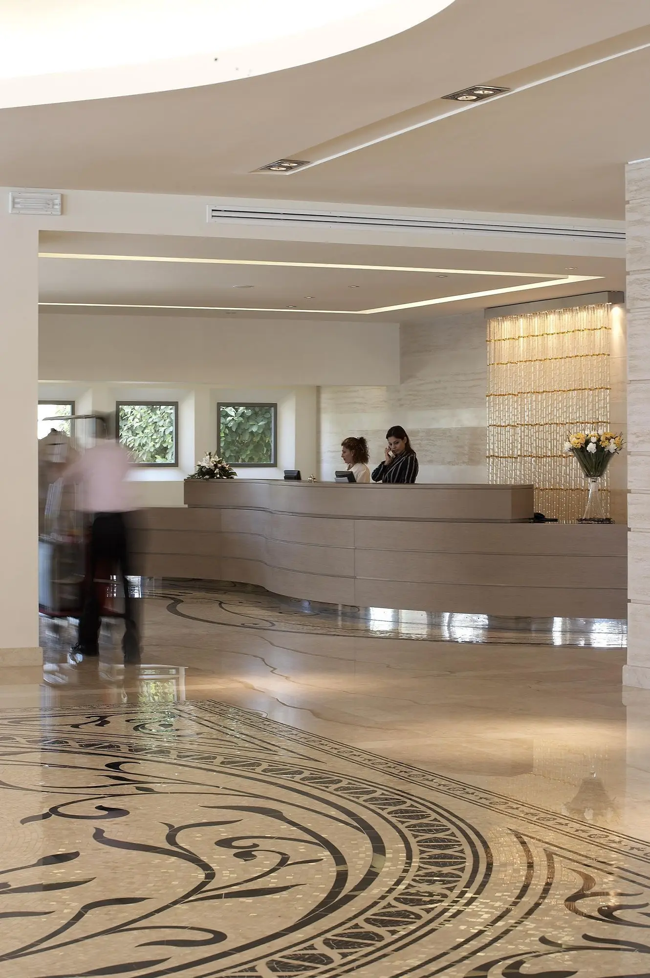 Ixian Grand Hotel gallery image 4