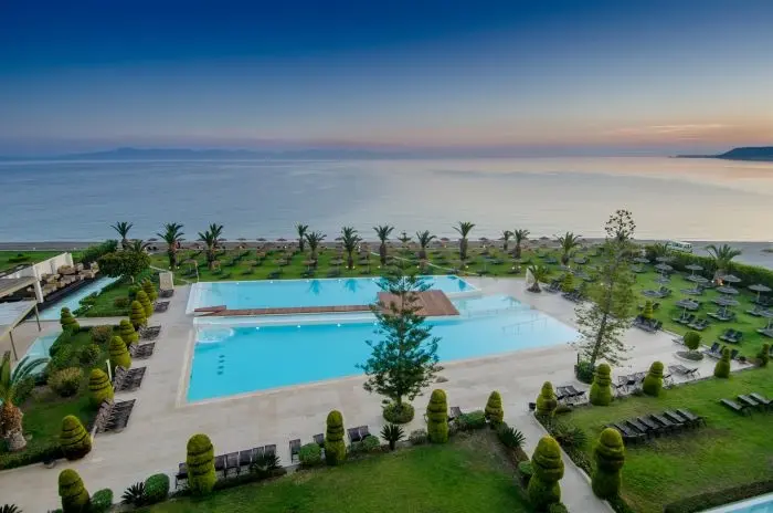 Ixian Grand Hotel gallery image 8