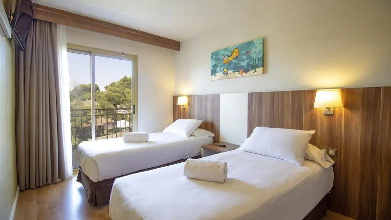 Golden Avenida Family Suites gallery image 9