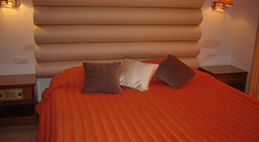 Rhodian Rose Hotel gallery image 7