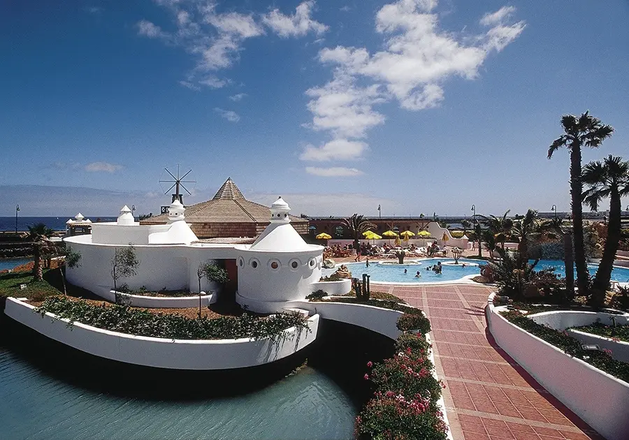 Sands Beach Resort gallery image 11
