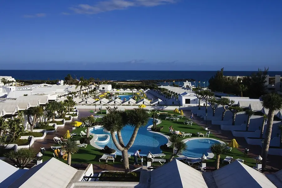 Sands Beach Resort gallery image 9