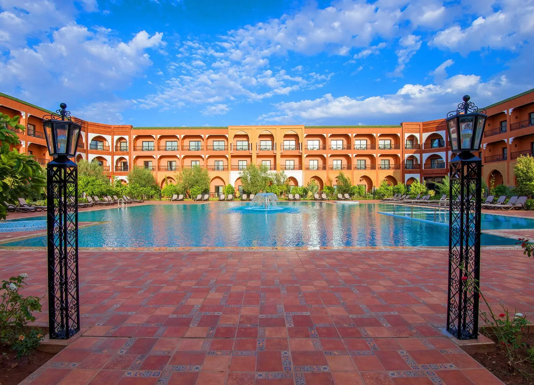 Riad Ennakhil Hotel & Spa
