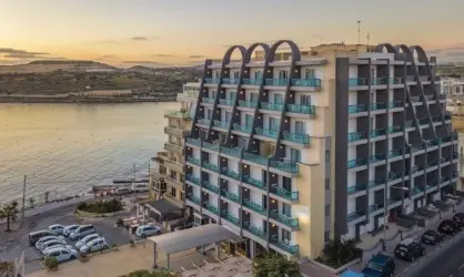 AX Sunny Coast Resort & Spa