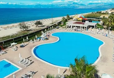 Almyros Beach Resort & Spa