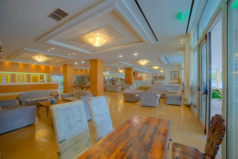 Elea Beach gallery image 14