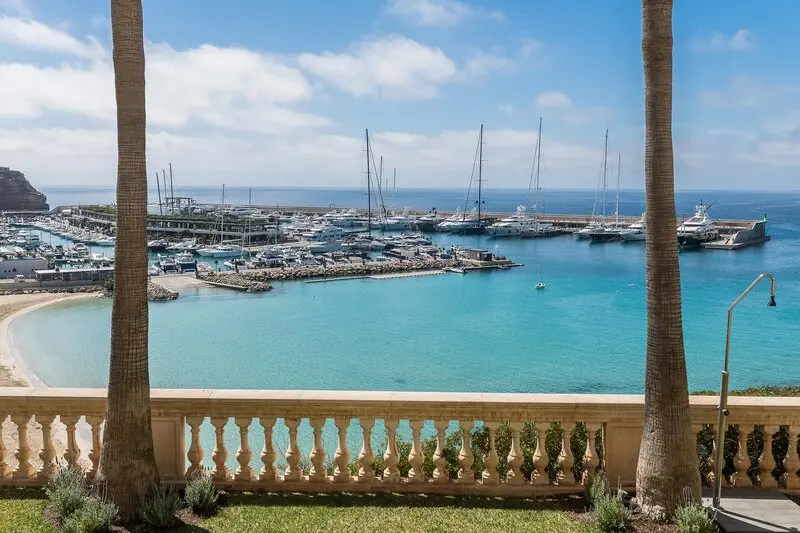 Pure Salt Port Adriano gallery image 9