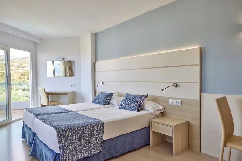 Tomir Portals Suites gallery image 4