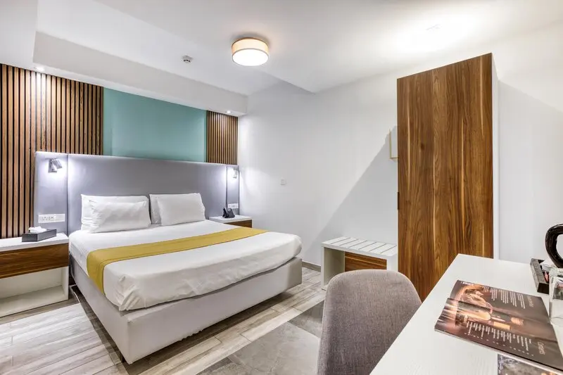 Solana Hotel & Spa gallery image 30