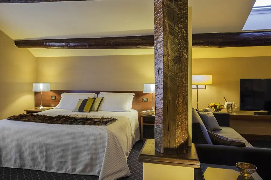 Accademia Hotel gallery image 9