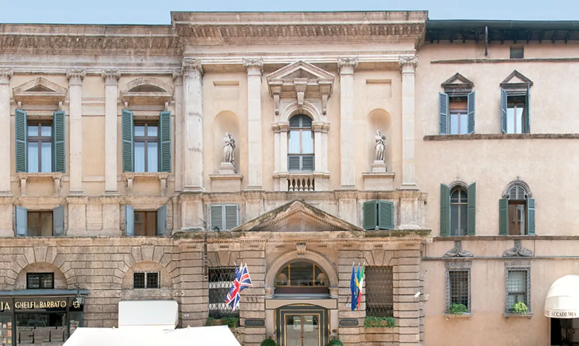 Accademia Hotel