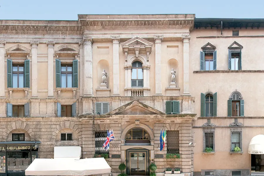 Accademia Hotel