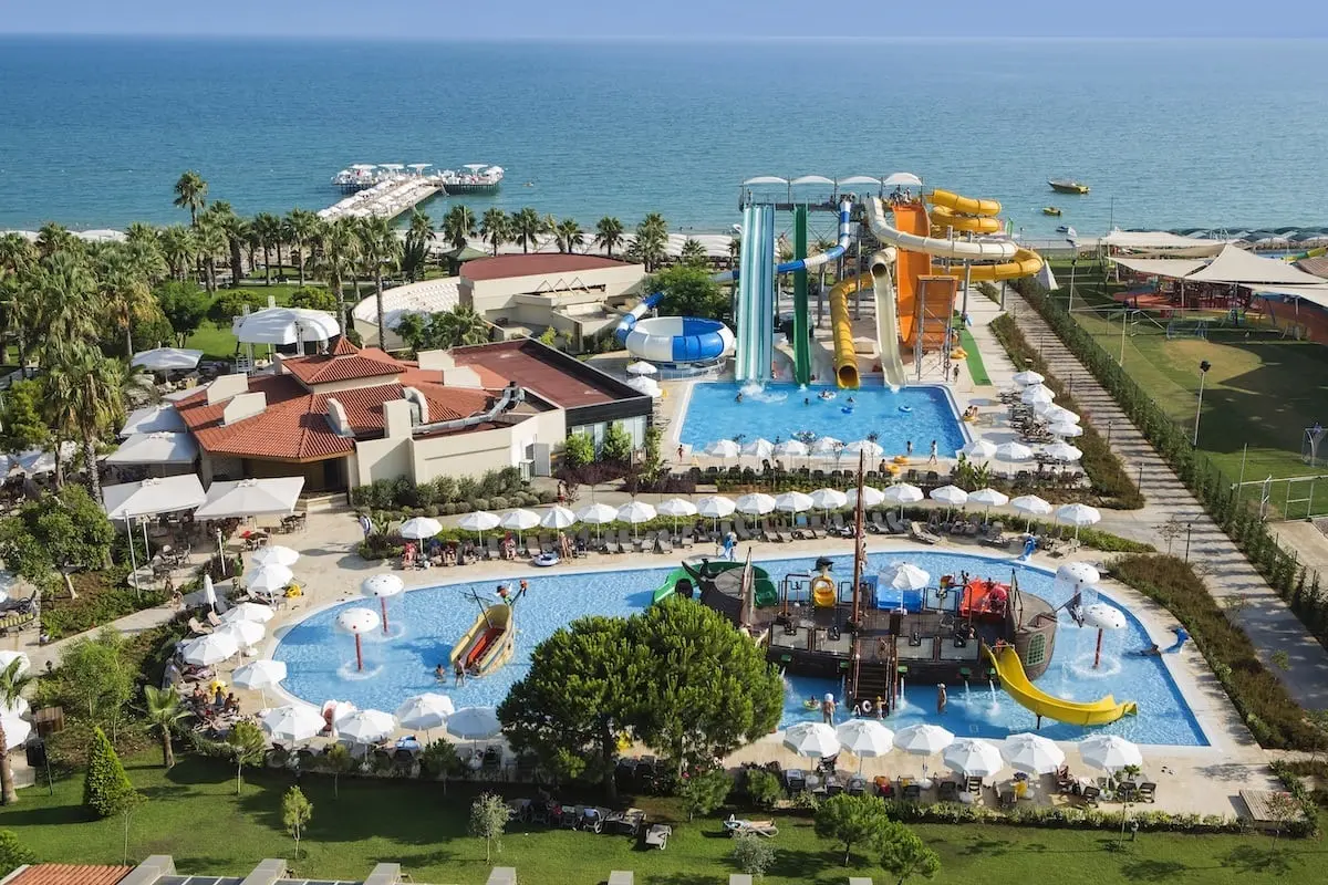 Bellis Deluxe Hotel gallery image 11