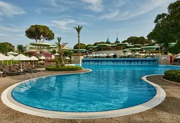 Gloria Verde Resort Hotel