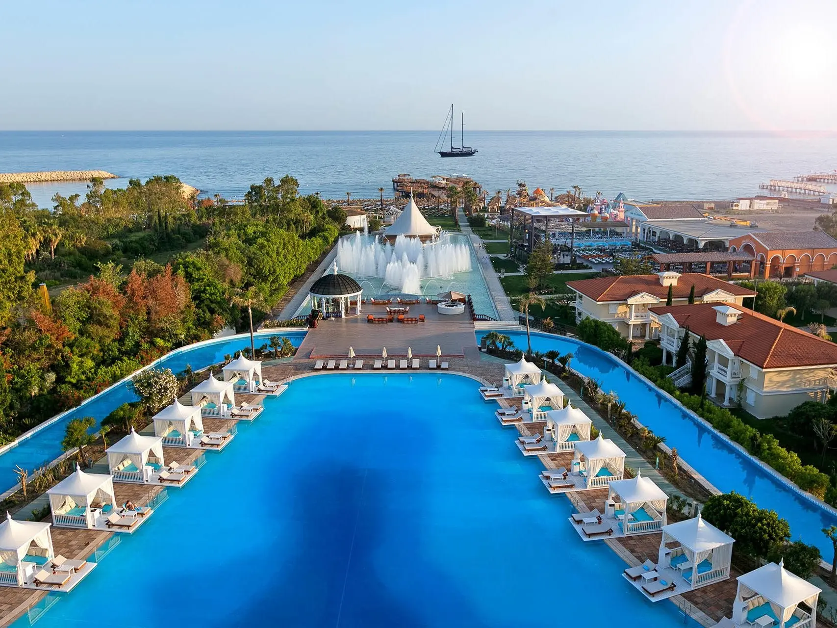 Titanic Mardan Palace gallery image 13